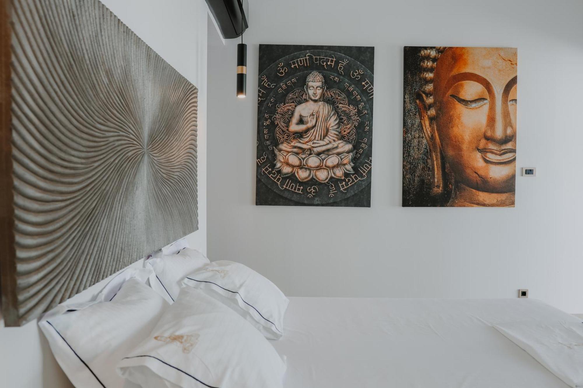 Black Amber Boutique Hotel Lambi  Esterno foto